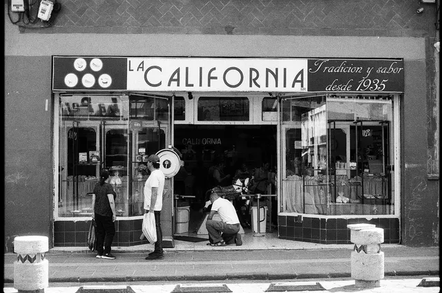 Calle en film, fotografía 5 de 8